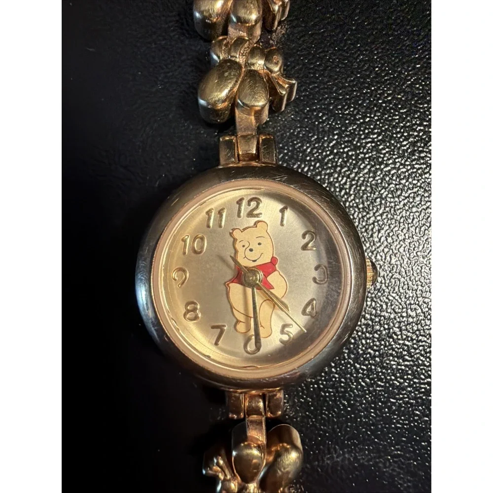Disney Winnie The Pooh Honey Bee Links Gold Watch Adjustable 7